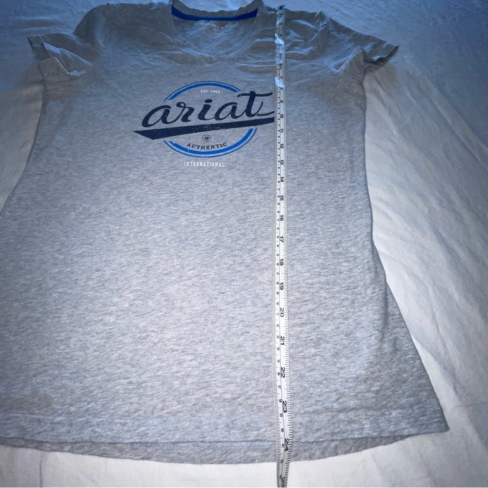 Ariat Women's Gray Graphic T-Shirt Size Small Cotton Spandex PRELOVED - Picture 5 of 7